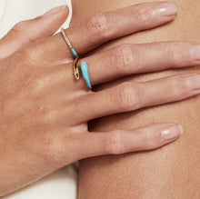 Jolie & Deen Sinead Ring
