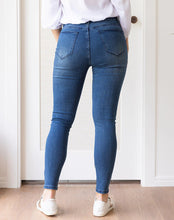 Tara Jeans